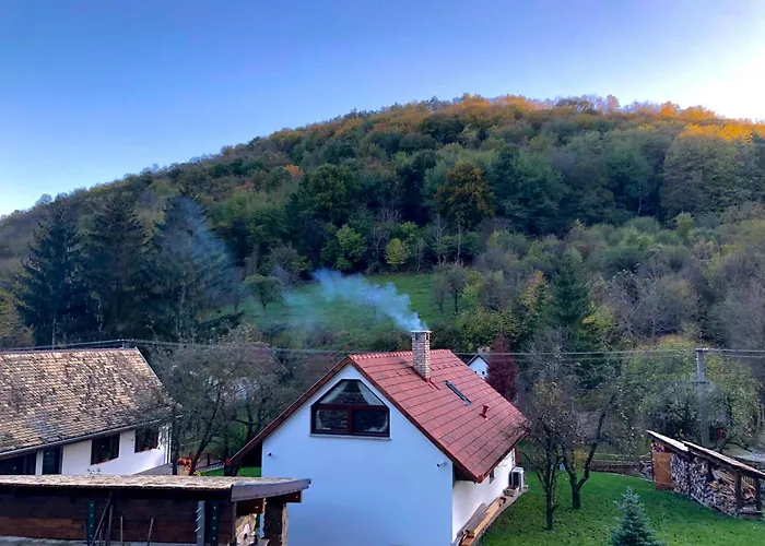 Kistuecsoek Vendeghaz Obanya
