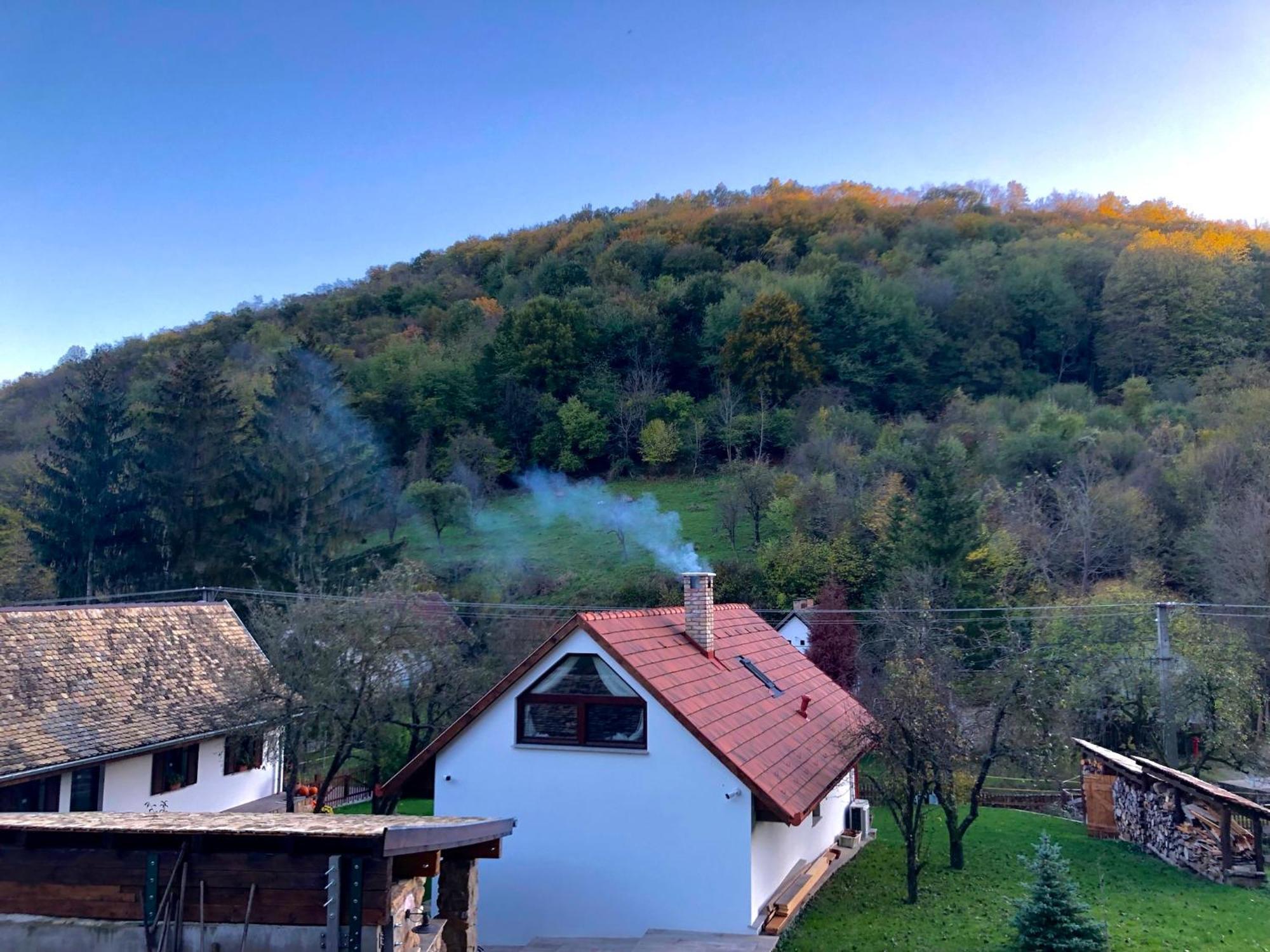Kistuecsoek Vendeghaz Case de vacanță Obanya